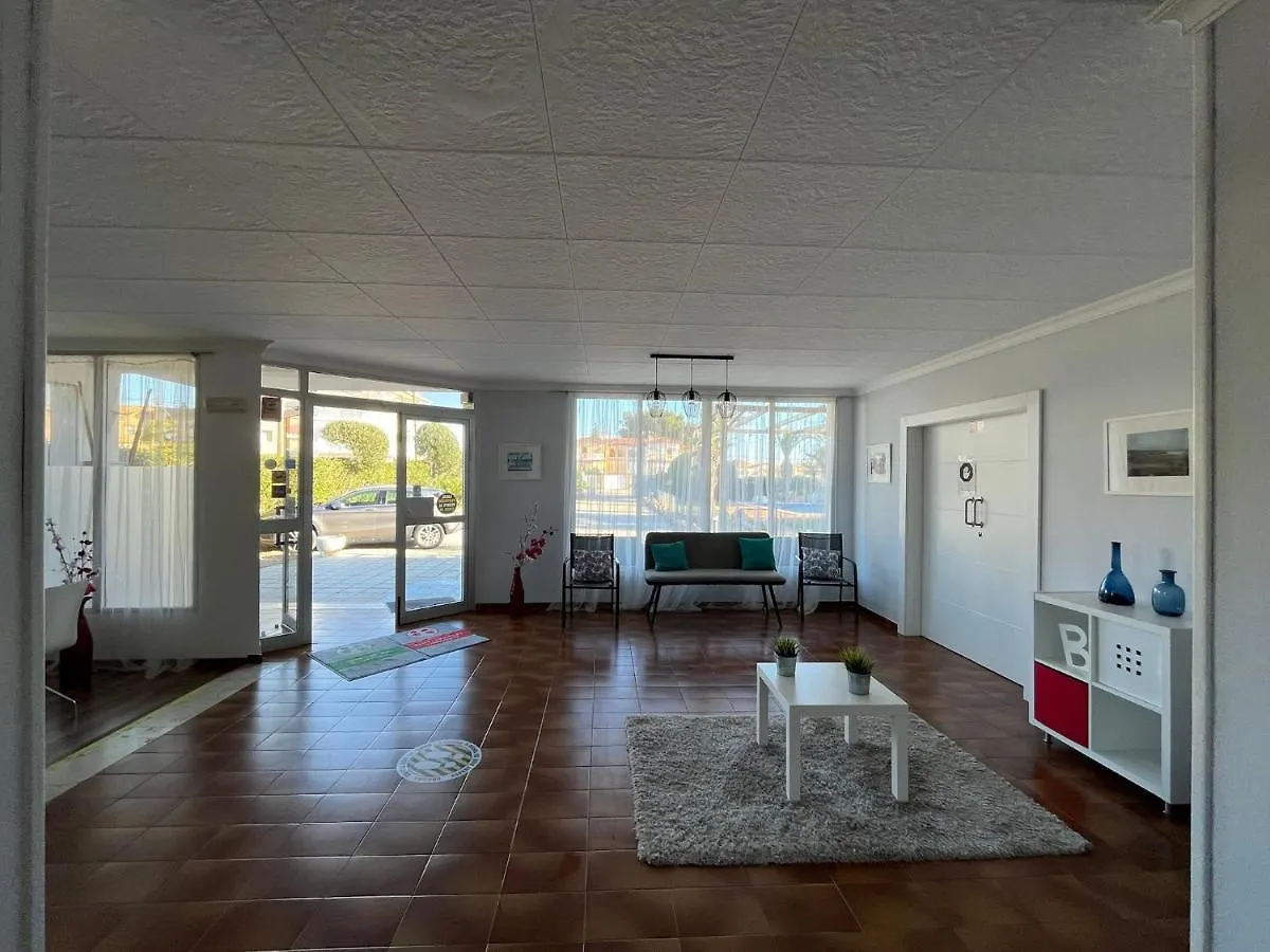 Hotel Plaza Miami - Solo Adultos Miami Playa 3*,  Spain