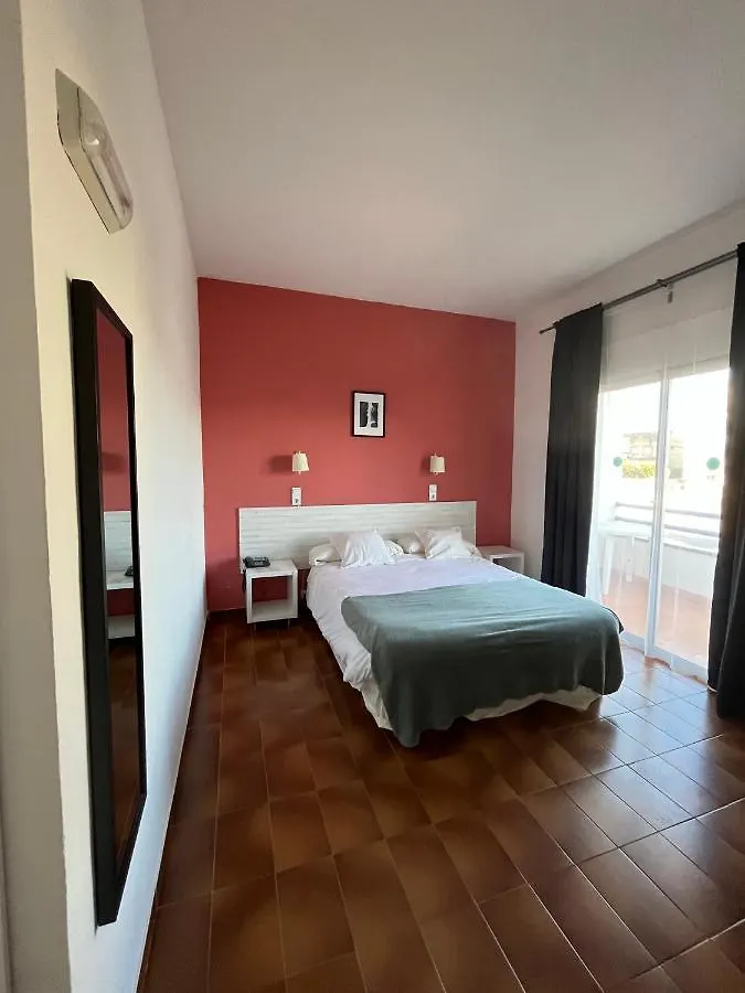 Hotel Plaza Miami - Solo Adultos Miami Playa 3*,